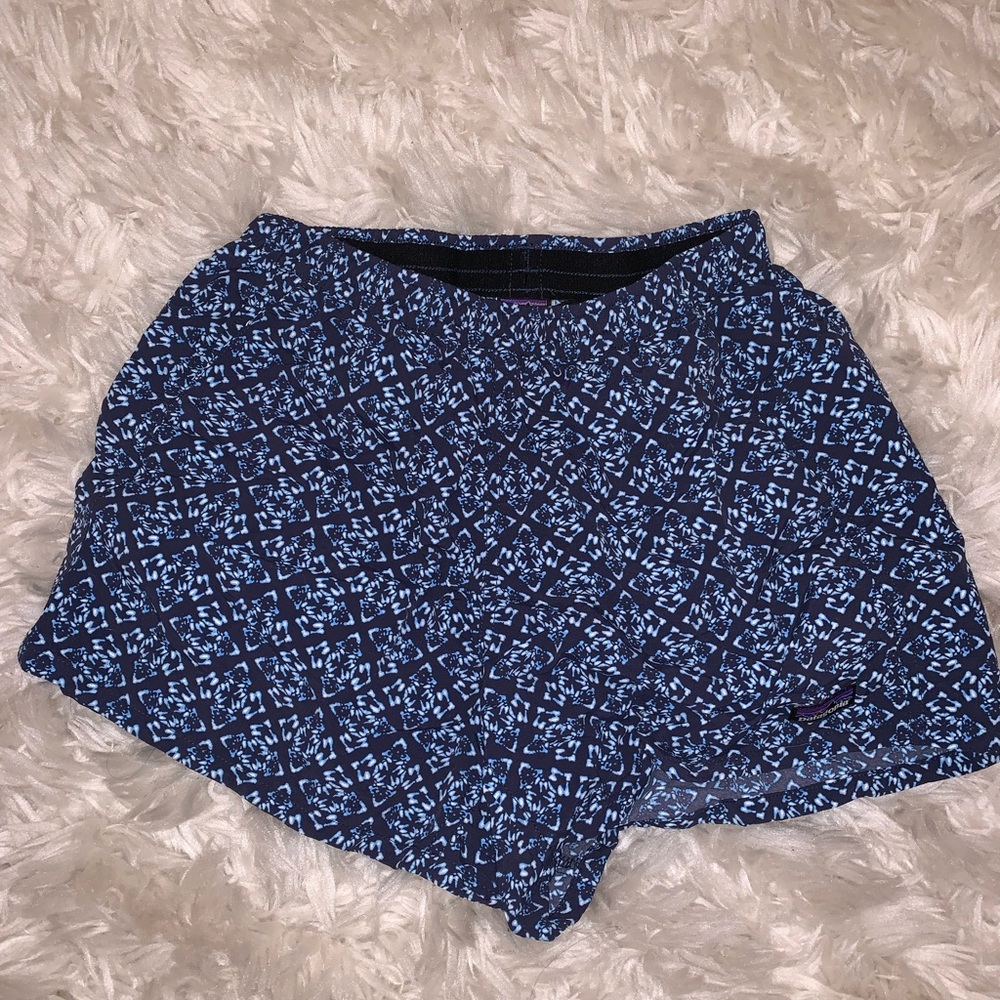 patterned patagonia shorts